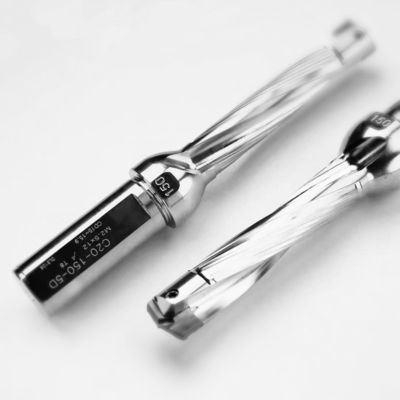 İyi bir fiyat. 5D Crown Drill Bit Tungsten Çelik Spiral Flüt Adım Matkabı Endekslenebilir Derin Delik Buhurlama Araçları çevrimiçi