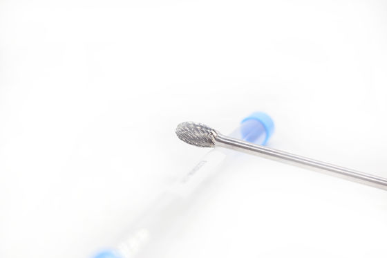 İyi bir fiyat. Özel E-Oval Şekilli Tungsten Crbide Burrs 12*20 Standart Çift Kesimli 6mm Çubuk 170 Çubuk Uzunluğu çevrimiçi